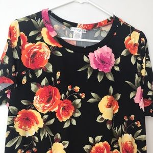 💕💕Ladies size XL short sleeved dress💕💕